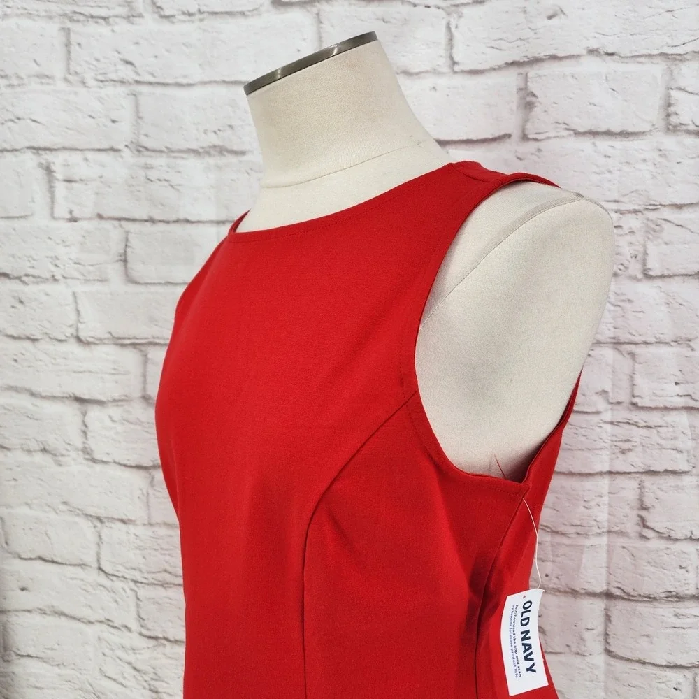 Old Navy Red Top Coquette Sleeveless Stretch Layering Ponte Knit Size Large NWT - Picture 3 of 8
